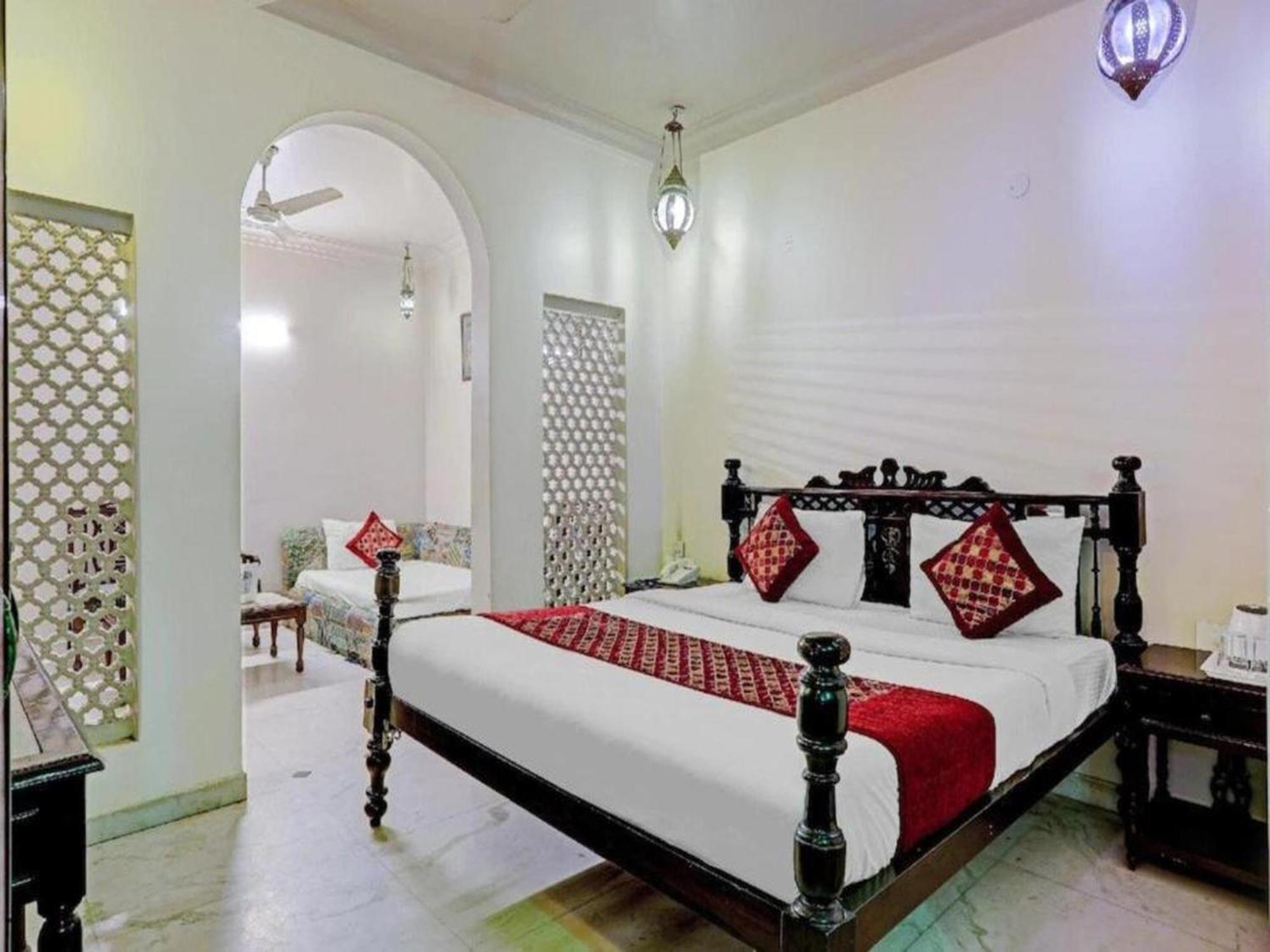 The Pinky Villa - Heritage Boutique Suites New Delhi Luaran gambar