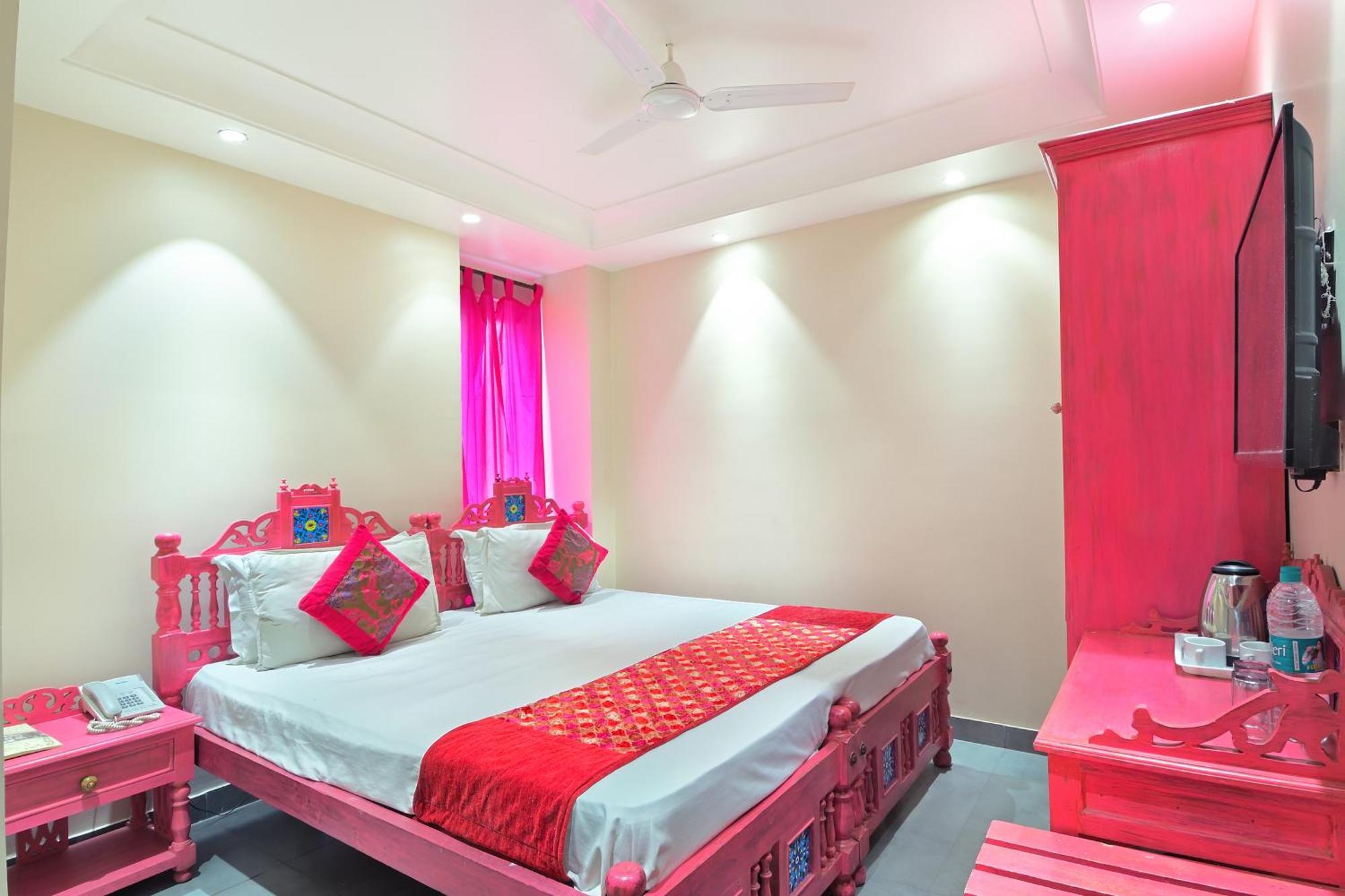 The Pinky Villa - Heritage Boutique Suites New Delhi Luaran gambar