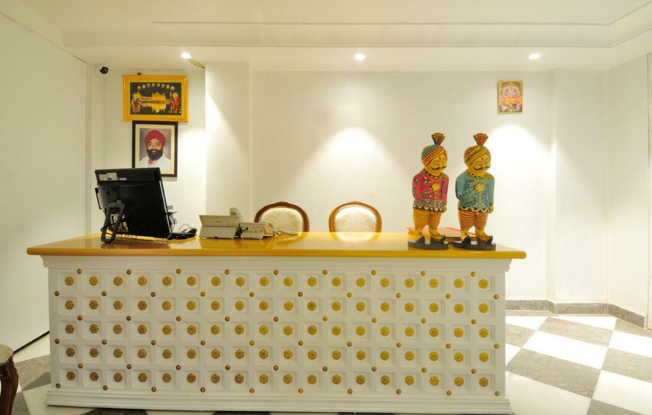 The Pinky Villa - Heritage Boutique Suites New Delhi Luaran gambar